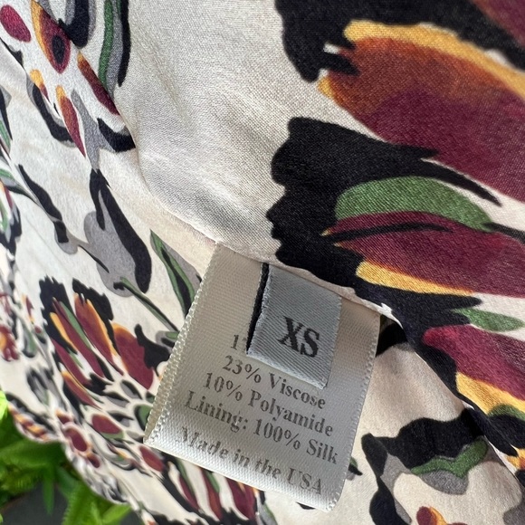 Rodarte White and Burgundy Floral Print Silk Charmeuse Blouse with Collar | FW16 - Picture 10 of 16